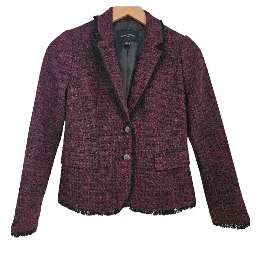 Banana Republic Boucle Raw Edge Academy Blazer Ruby Wine 2P Petite - Picture 2 of 9